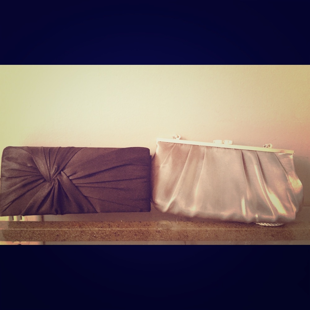 👛 SOLD